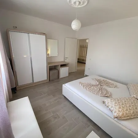 Summer Golem (Tirana)