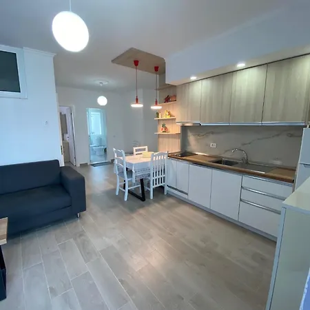 Apartment Summer