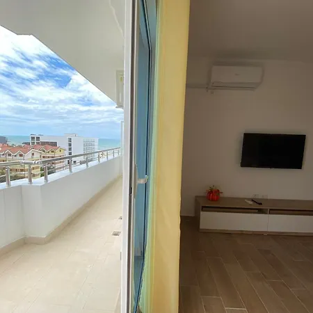 Apartment Summer
