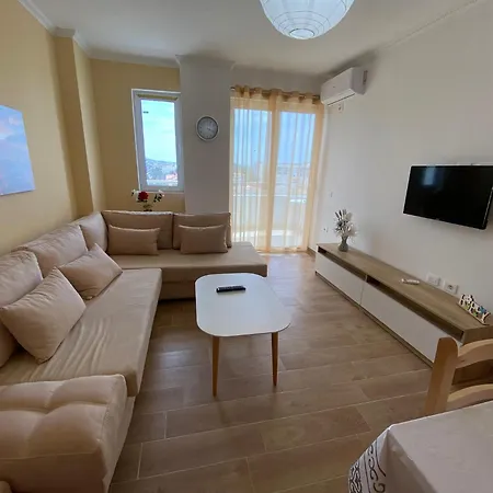 Apartment Summer *