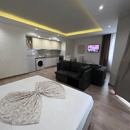 Апартаменты Summer Голем