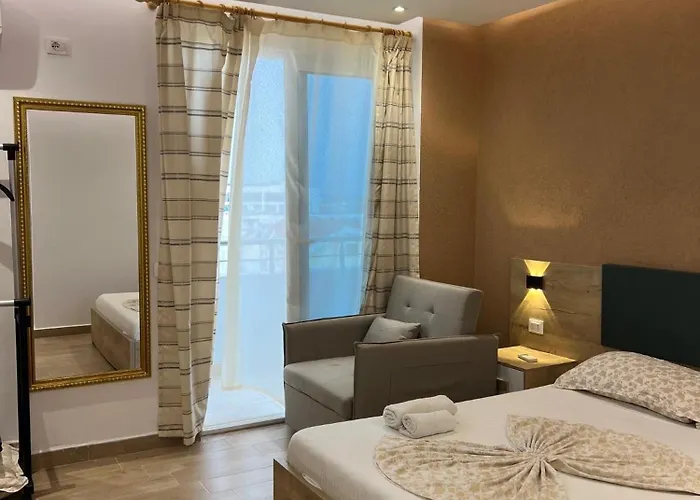 Summer Appartement Golem (Tirana)