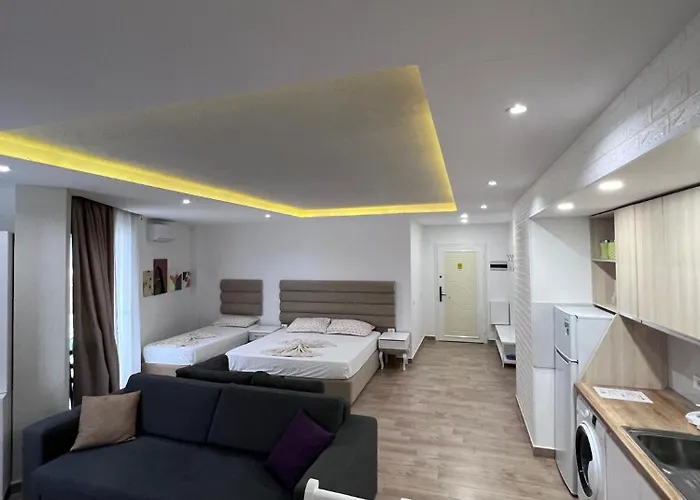 Summer Golem (Tirana)