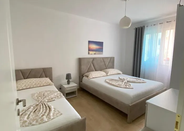 Summer Appartement Golem (Tirana)